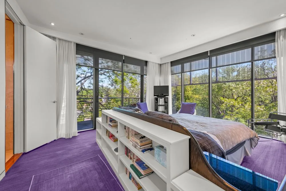 A private retreat at Modern architectural home