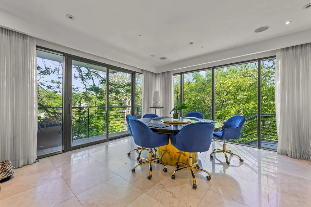 Dining with a view at Modern architectural home