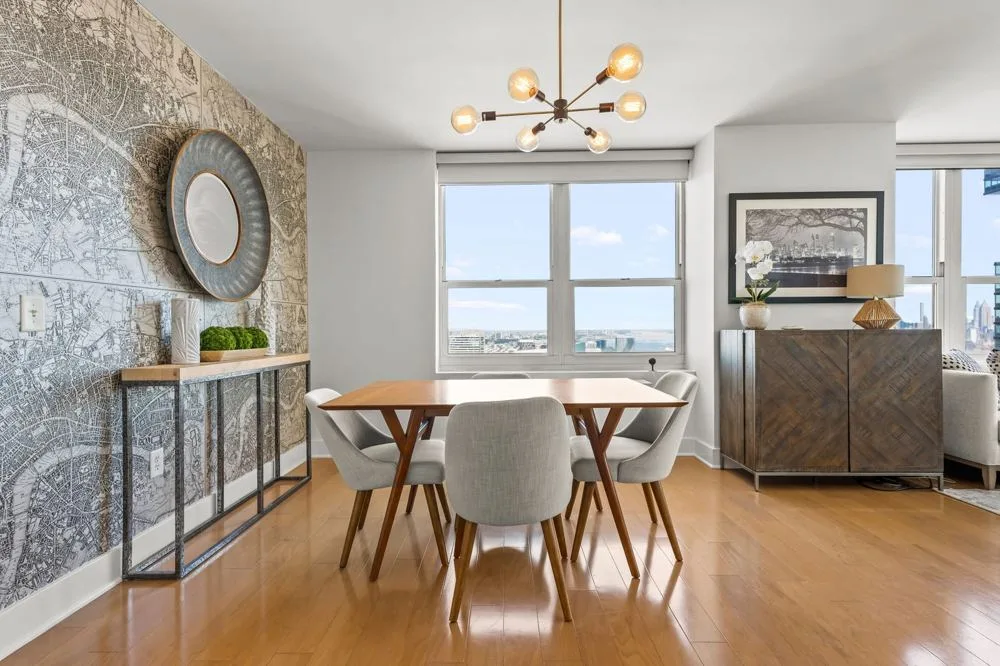 Dining & texture at Staged city residences